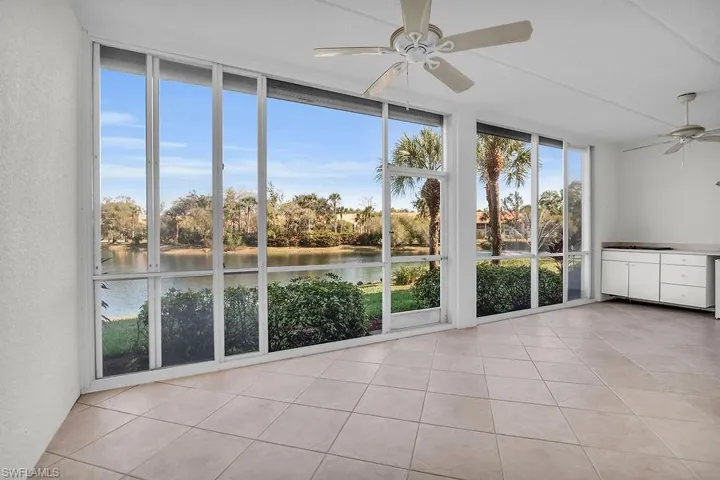 6820  Beach Resort  DR, Naples, FL 34114