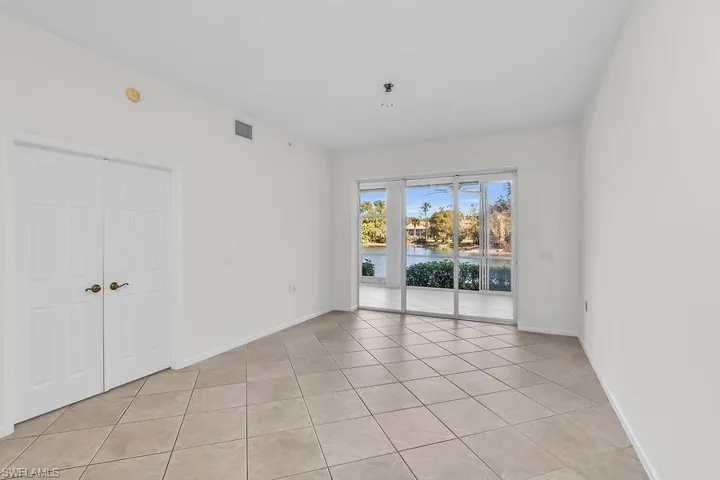 6820  Beach Resort  DR, Naples, FL 34114