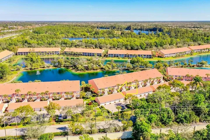 6820  Beach Resort  DR, Naples, FL 34114
