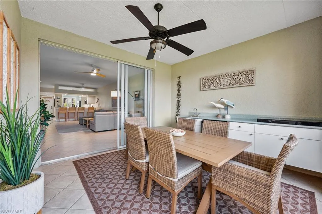 2370 Magnolia AVE, Naples, FL 34112,225060718