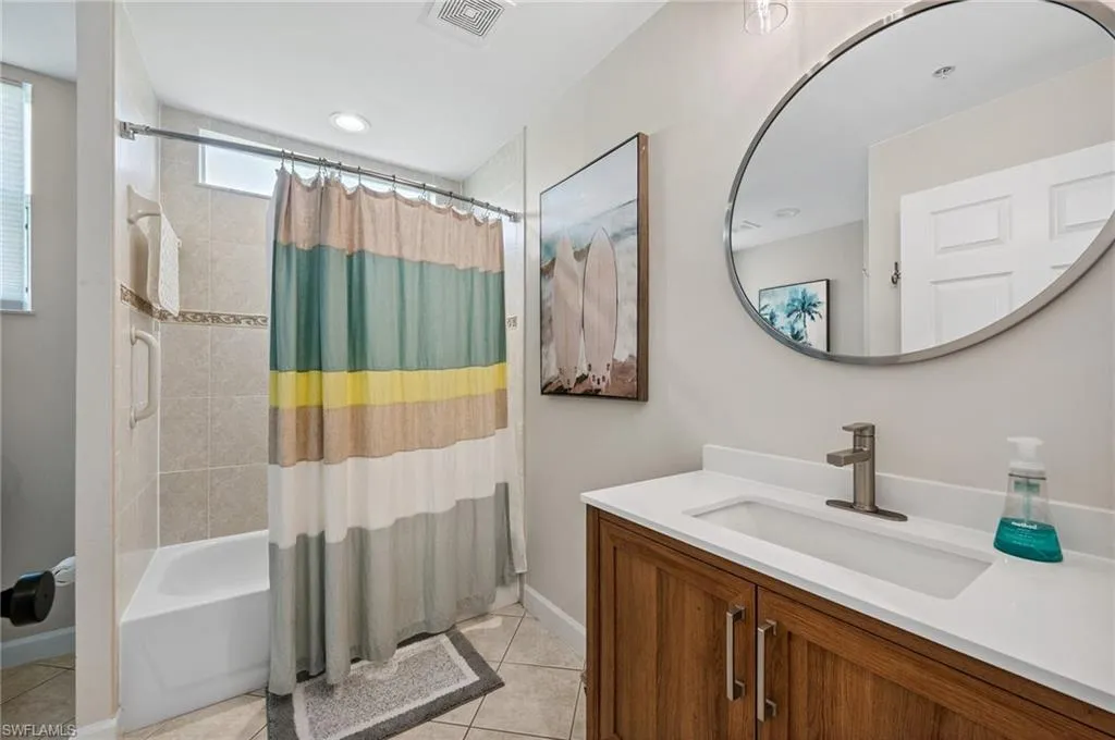 2370 Magnolia AVE, Naples, FL 34112,225060718