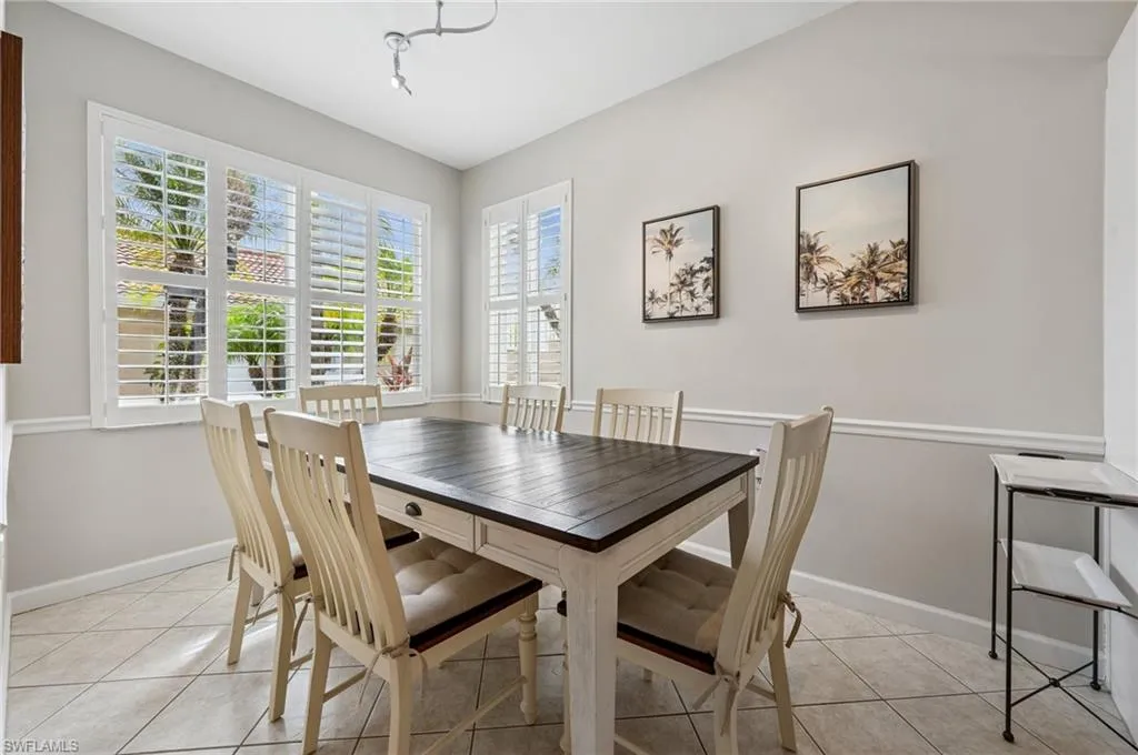 2370 Magnolia AVE, Naples, FL 34112,225060718