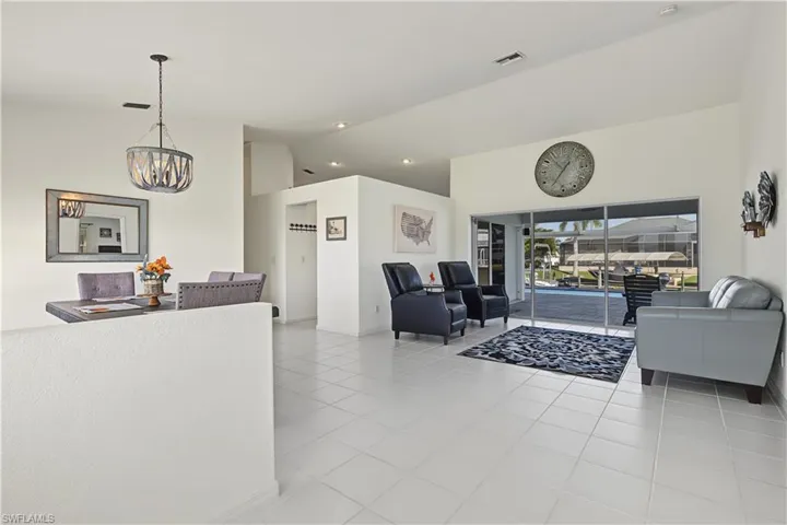 1307 Sw 43rd Ter, Cape Coral, Florida 33914