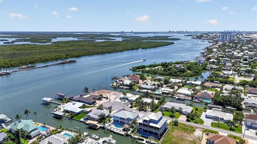401 Donora Blvd, Fort Myers Beach, Florida 33931