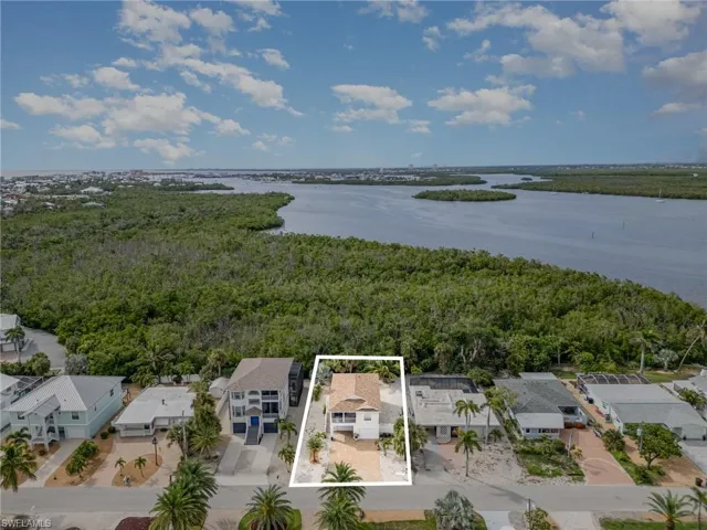 401 Donora Blvd, Fort Myers Beach, Florida 33931