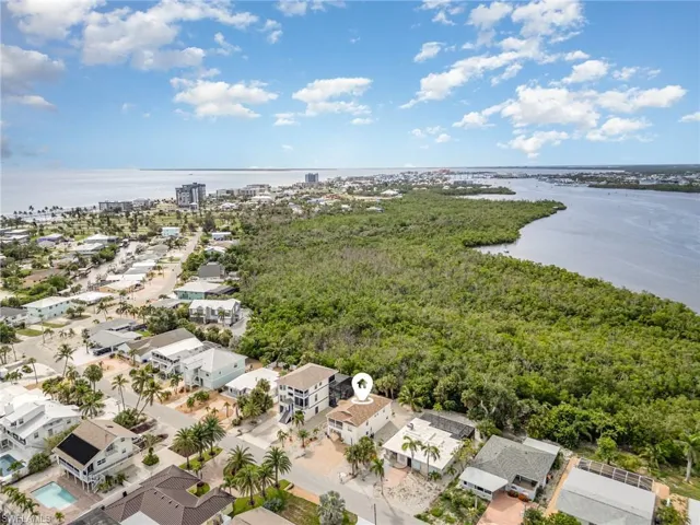 401 Donora Blvd, Fort Myers Beach, Florida 33931