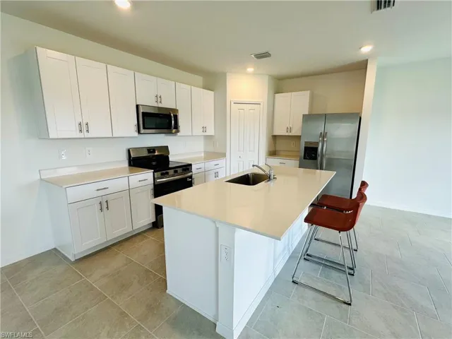 Kitchen island