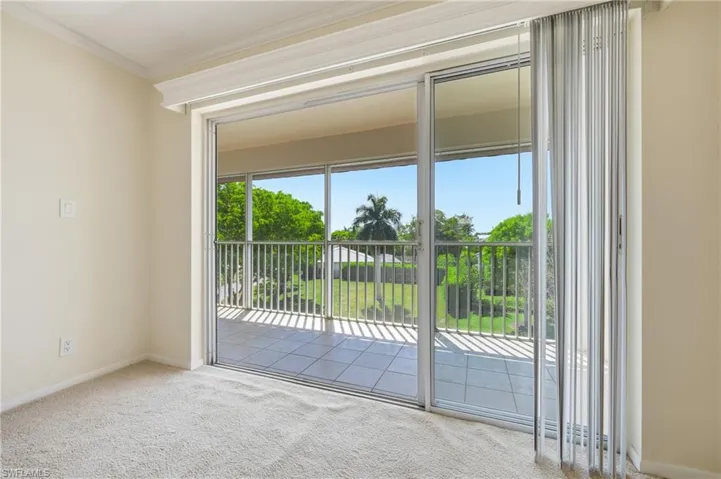 3150 Binnacle Dr 318, Naples, Florida 34103