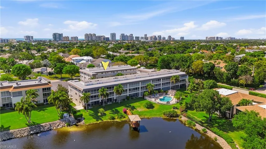 3150 Binnacle Dr 318, Naples, Florida 34103