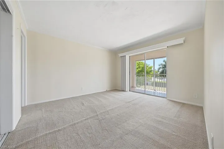 3150 Binnacle Dr 318, Naples, Florida 34103