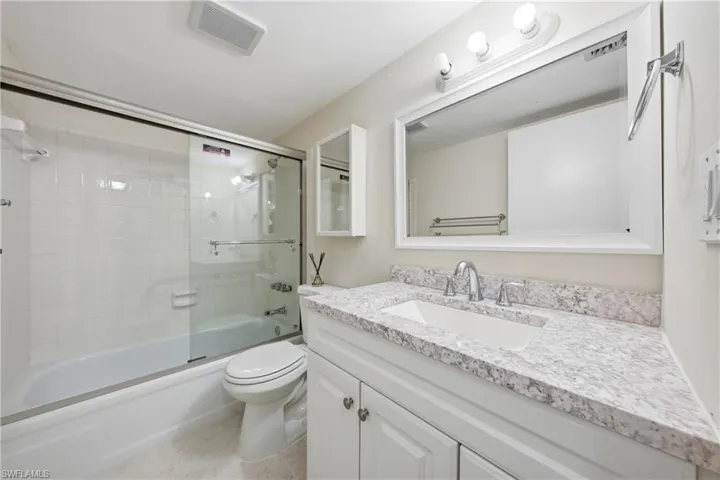 3150 Binnacle Dr 318, Naples, Florida 34103