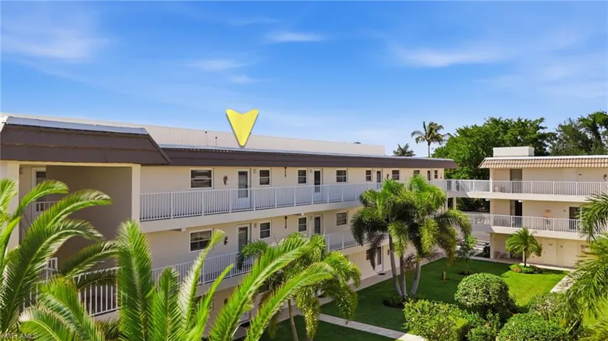 3150 Binnacle Dr 318, Naples, Florida 34103