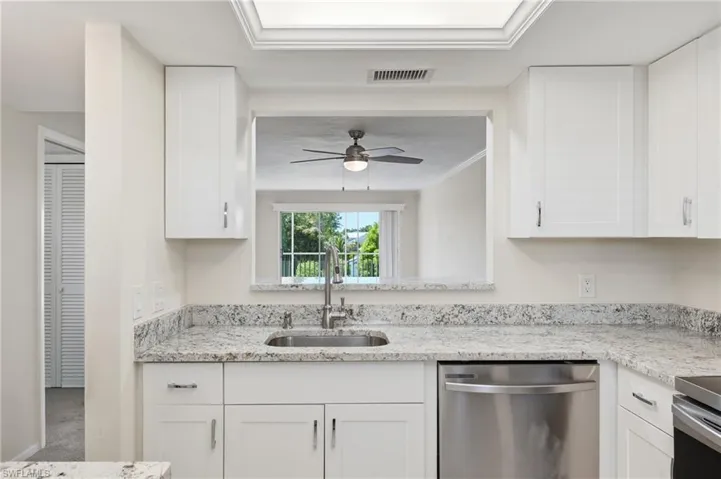 3150 Binnacle Dr 318, Naples, Florida 34103