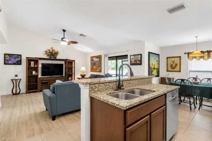 4529 Sw 10th Ave, Cape Coral, Florida 33914