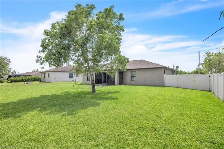 4529 Sw 10th Ave, Cape Coral, Florida 33914