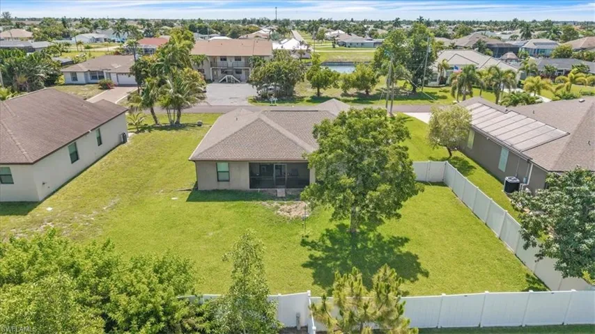 4529 Sw 10th Ave, Cape Coral, Florida 33914