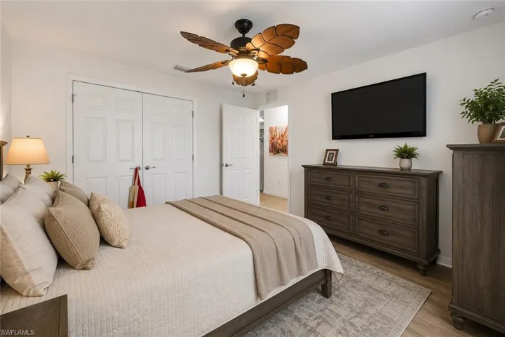4529 Sw 10th Ave, Cape Coral, Florida 33914