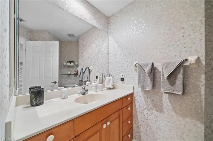 20241  Burnside  PL, Estero, FL 33928