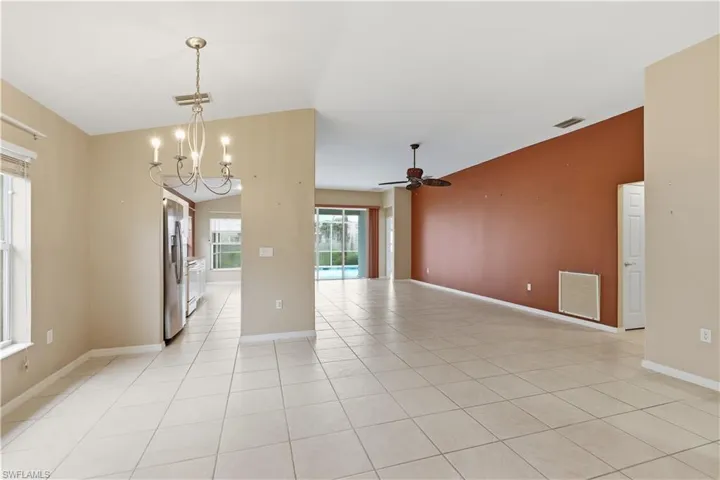 2447 Woodbourne Pl, Cape Coral, Florida 33991