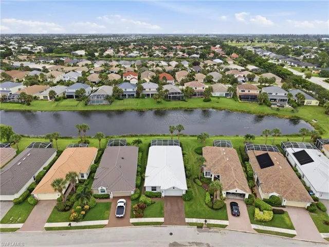 2447 Woodbourne Pl, Cape Coral, Florida 33991