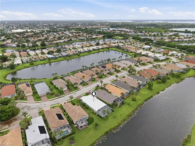 2447 Woodbourne Pl, Cape Coral, Florida 33991