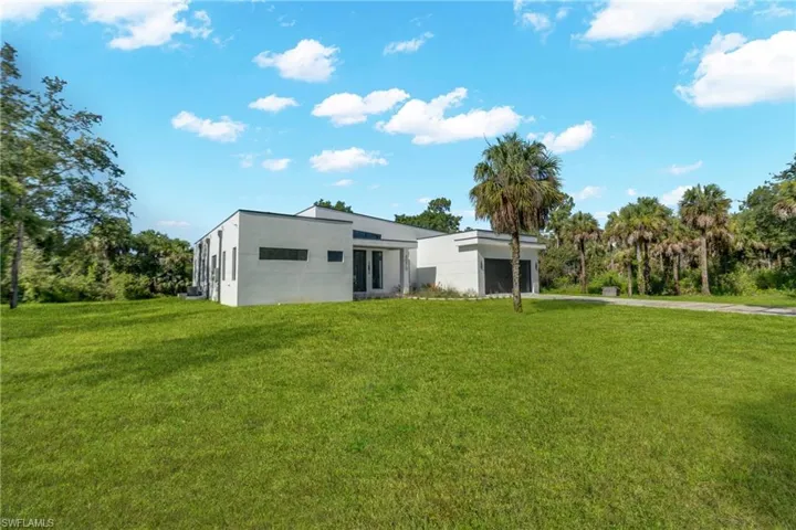 4070 24th Ave Se, Naples, Florida 34117