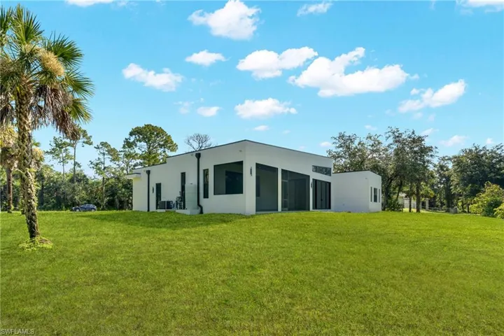 4070 24th Ave Se, Naples, Florida 34117