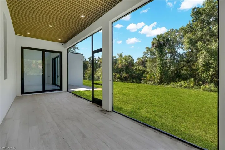 4070 24th Ave Se, Naples, Florida 34117