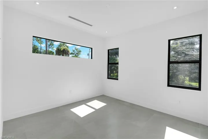 4070 24th Ave Se, Naples, Florida 34117