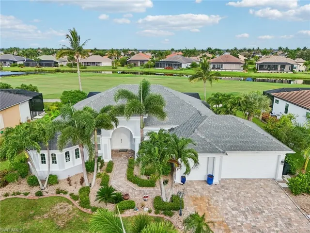 Bird's eye view with a residential view