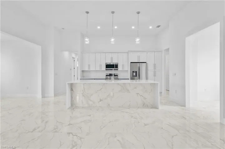 3042 Nw 41st Ave, Cape Coral Fl 33993