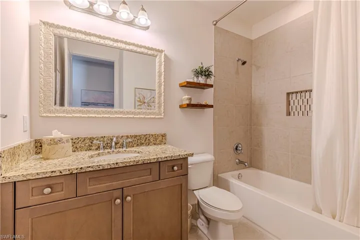 4538  Kensington  CIR, Naples, FL 34119