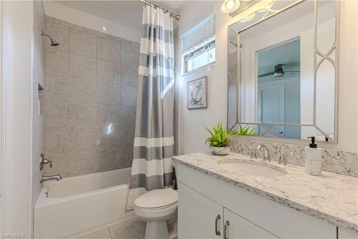 Jack 'n Jill bath