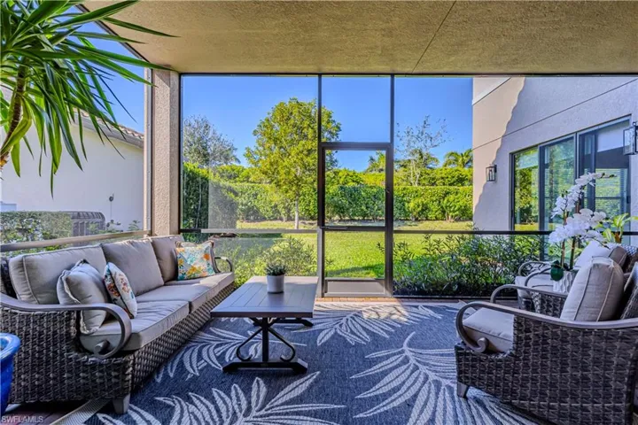 Screened lanai with slider access from both living room & family room