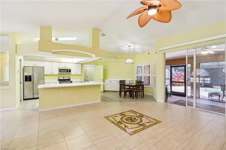 2701 Sw 37th Ter, Cape Coral, Florida 33914
