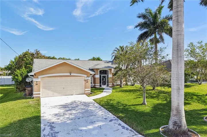 2701 Sw 37th Ter, Cape Coral, Florida 33914