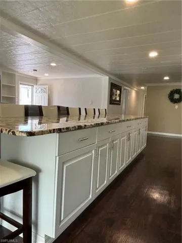 519  Pine Tree  CT, North Fort Myers, FL 33917