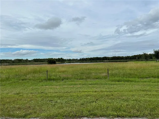 View of local wilderness with rural landscape