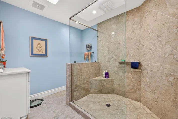 4030  Crayton  RD, Naples, FL 34103