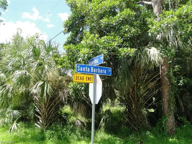 421  Santa Barbara  ST, North Fort Myers, FL 33903