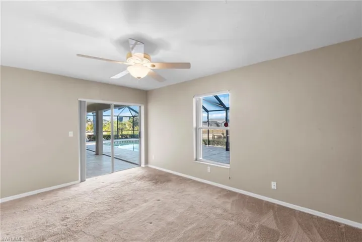 515  Gleason  PKWY, Cape Coral, FL 33914