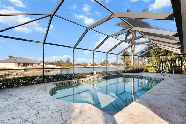 515  Gleason  PKWY, Cape Coral, FL 33914