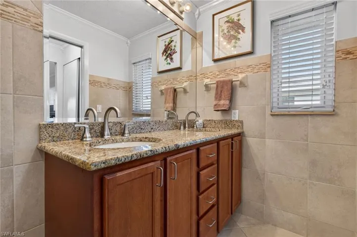 1305 Se 14th St, Cape Coral, Florida 33990