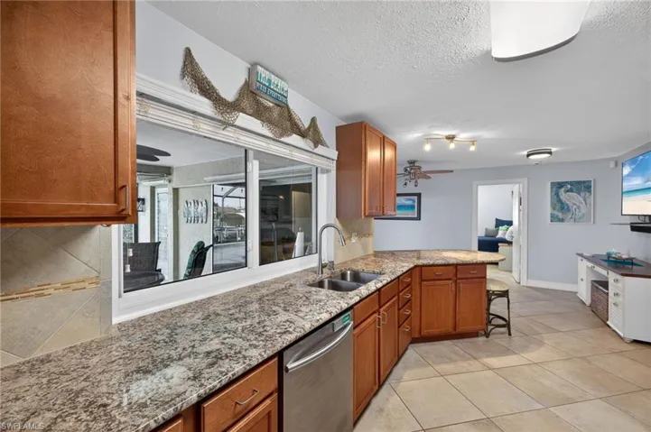 1305 Se 14th St, Cape Coral, Florida 33990