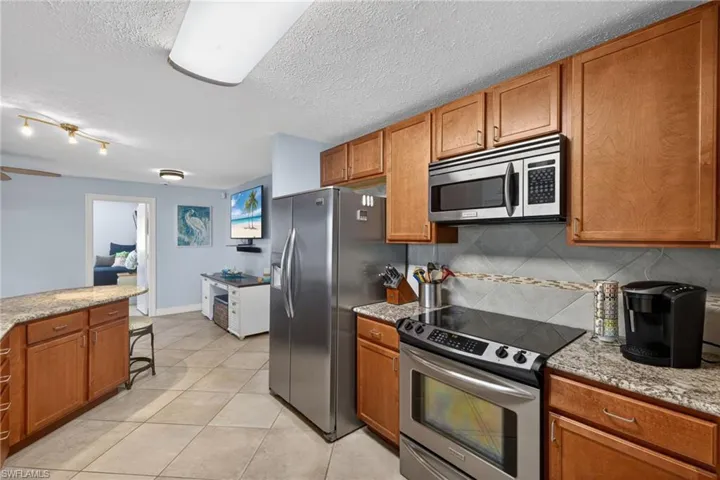 1305 Se 14th St, Cape Coral, Florida 33990