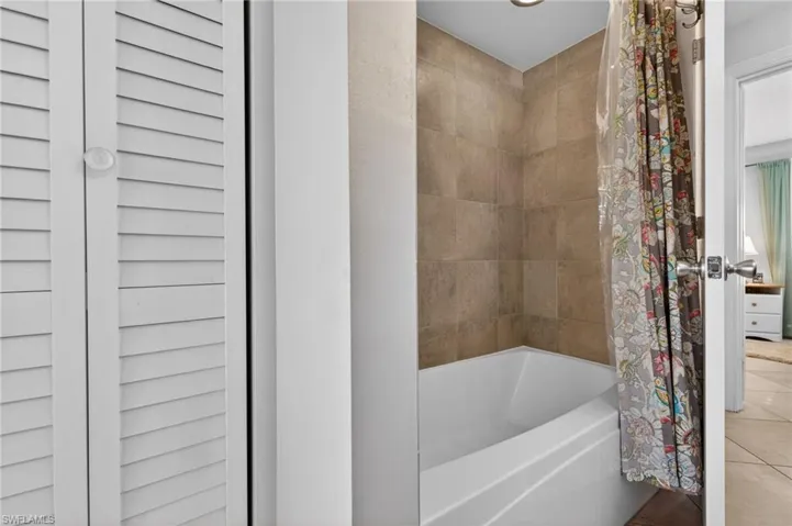 1305 Se 14th St, Cape Coral, Florida 33990