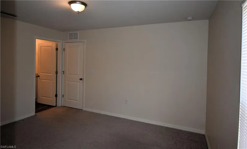 8 Nw 8th Ter, Cape Coral, Florida 33993