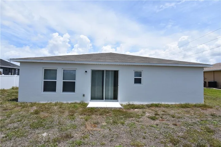 8 Nw 8th Ter, Cape Coral, Florida 33993