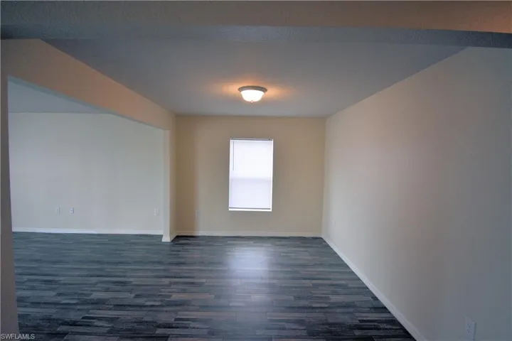 8 Nw 8th Ter, Cape Coral, Florida 33993