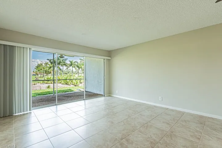 149 Palm Dr 17, Naples, Florida 34112